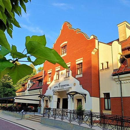 Hotel Grand Sal Wieliczka Esterno foto