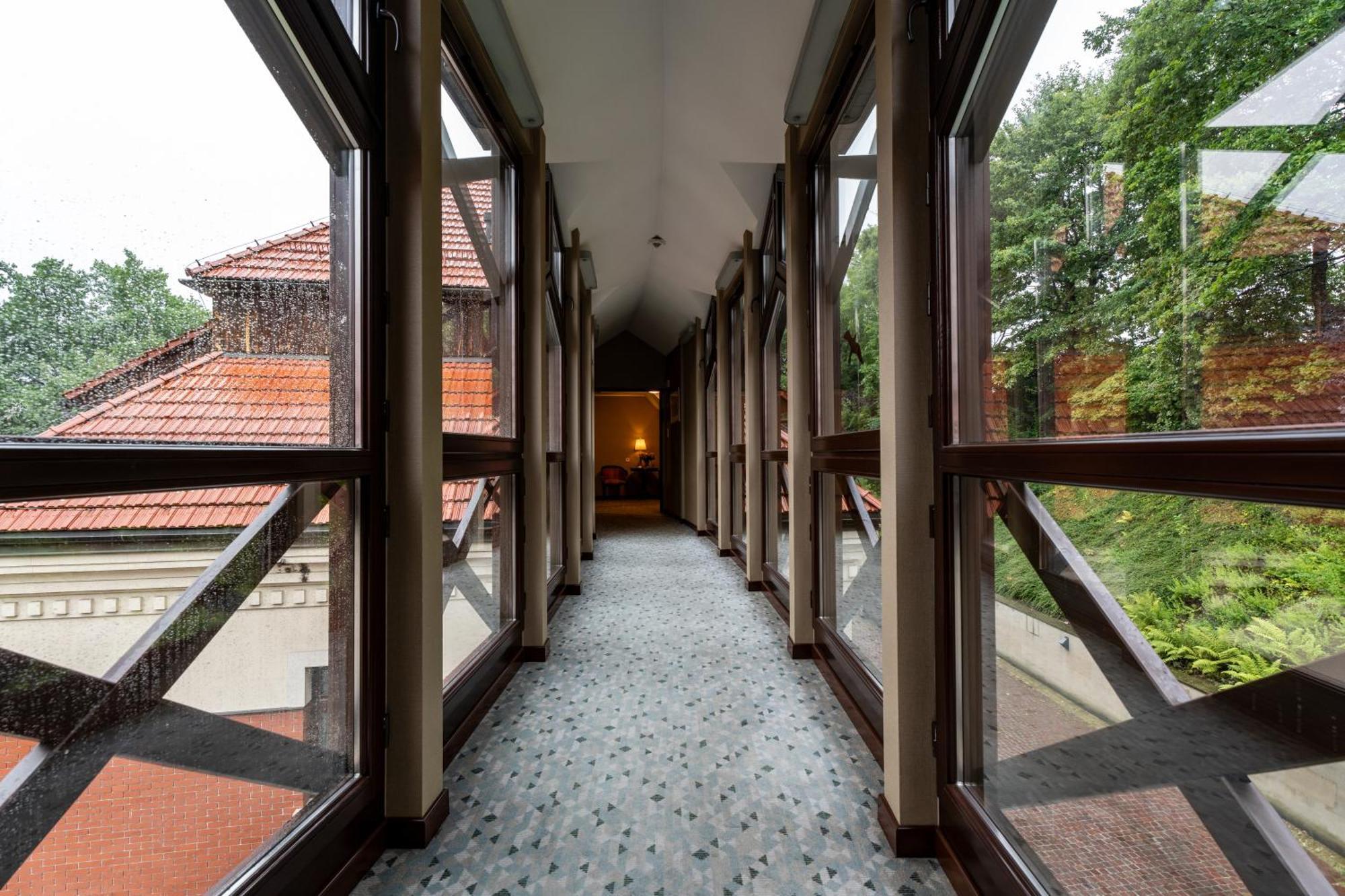 Hotel Grand Sal Wieliczka Esterno foto